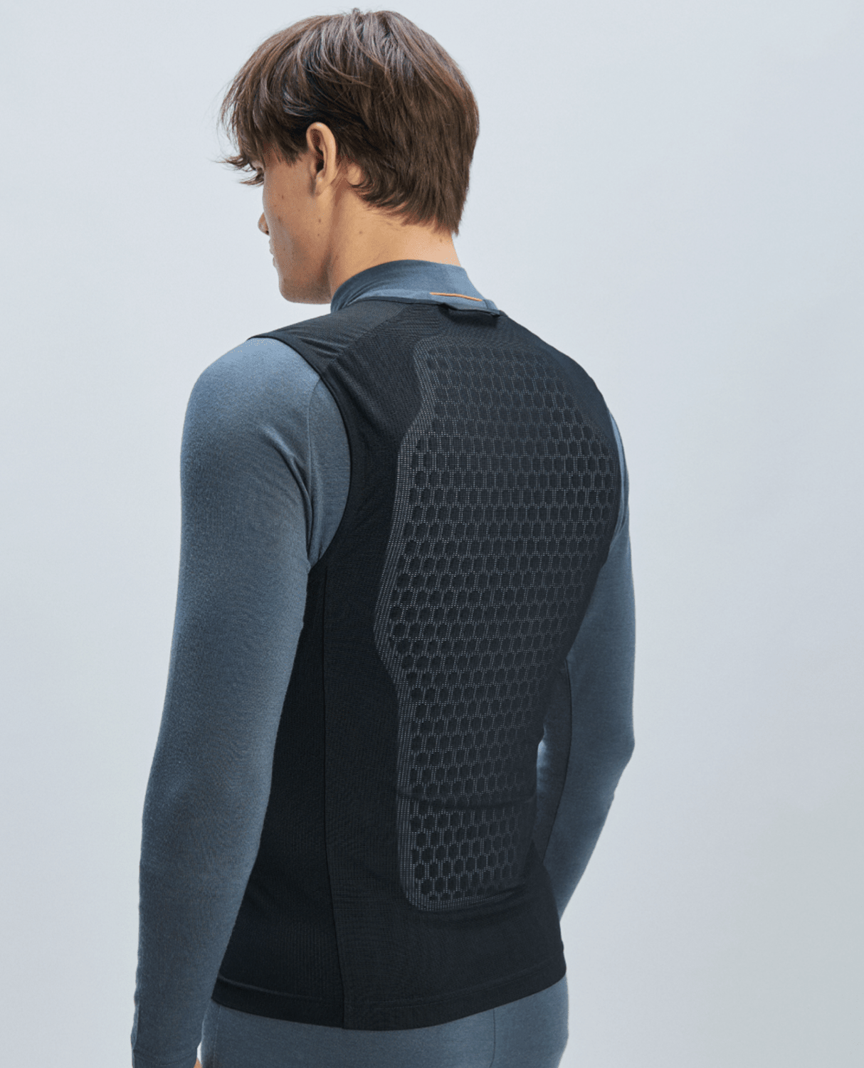 POC Men VPD Air Vest - Uranium Black - Ryggskydd - Alpingaraget