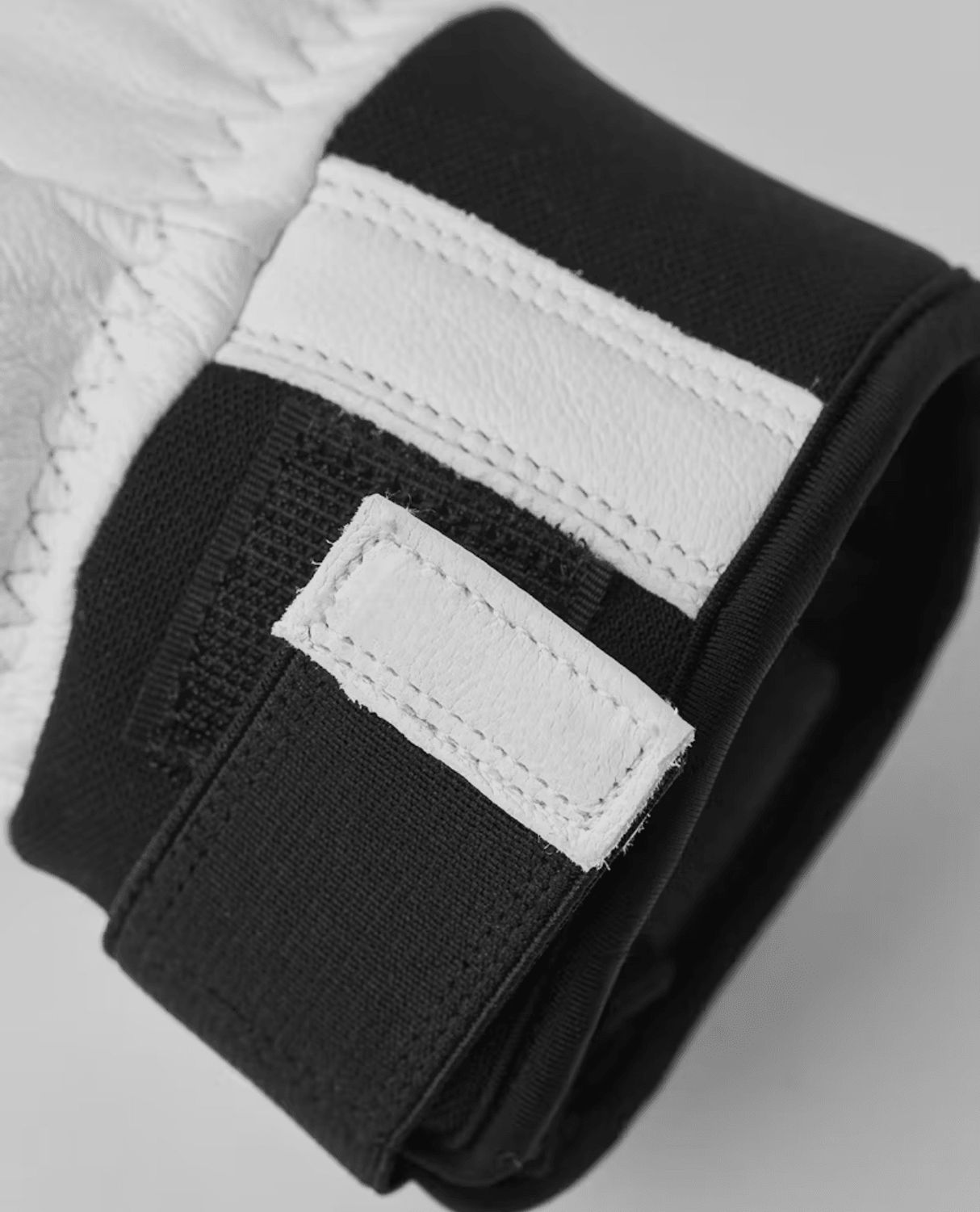 HESTRA Omni 5 Finger - White - Handskar - Alpingaraget