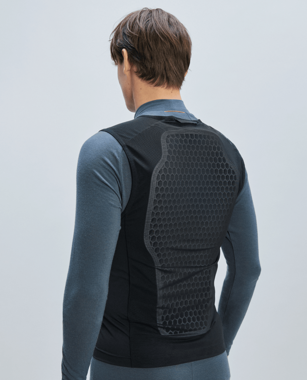 POC Men VPD Max Vest - Uranium Black - Ryggskydd - Alpingaraget