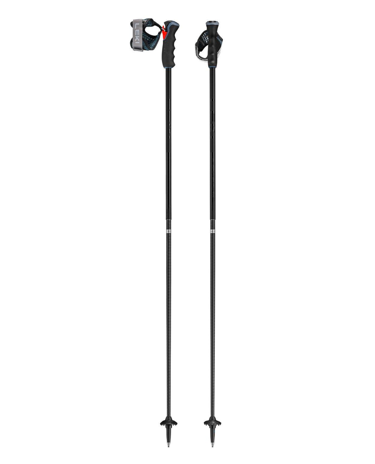 Leki Black Venom GS TR racingstavar i kolfiber med Trigger-system och synlig kolfiberstruktur.