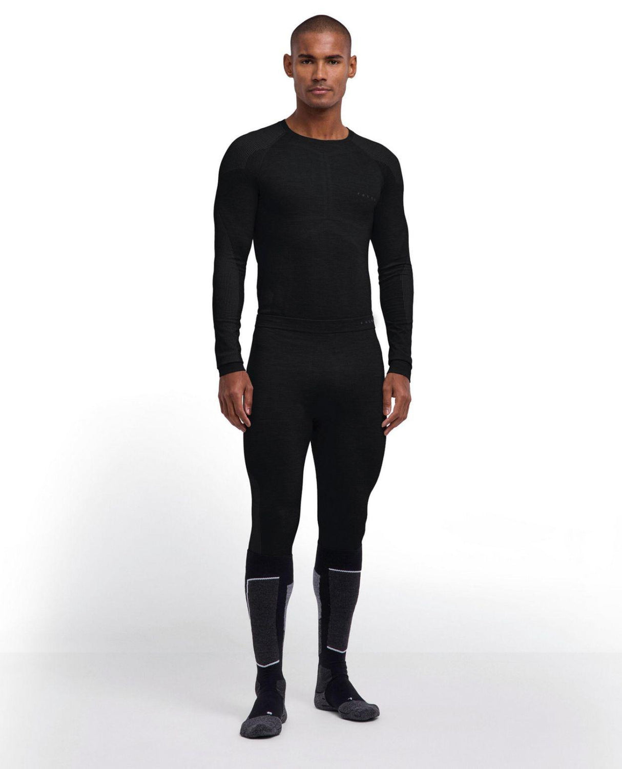 Svart underställ från Falke för herrar i funktionsmaterial med långärmad tröja och tights.