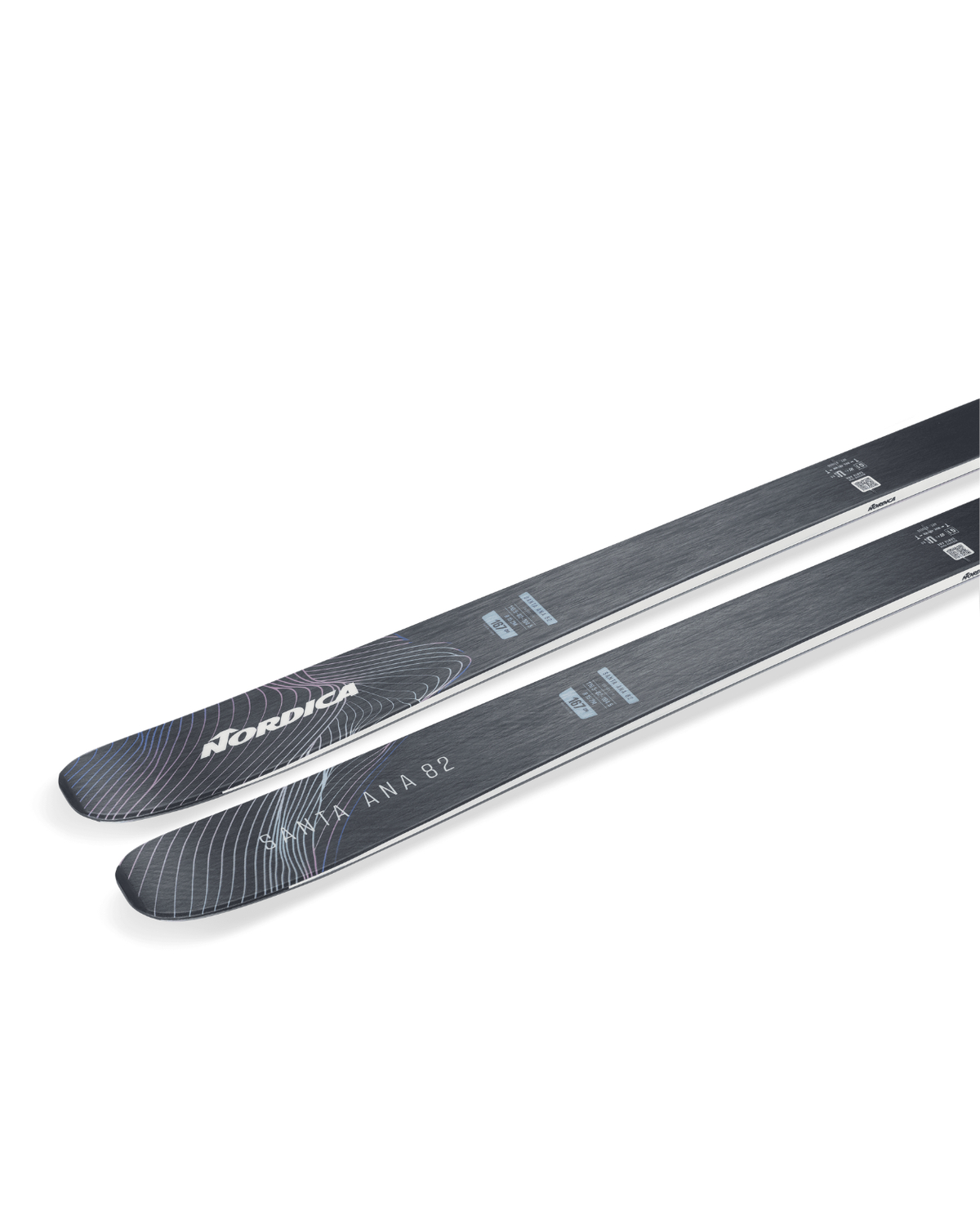 Nordica Santa Ana 82 damallmountainskidor med blå design och toppdetaljer i närbild.