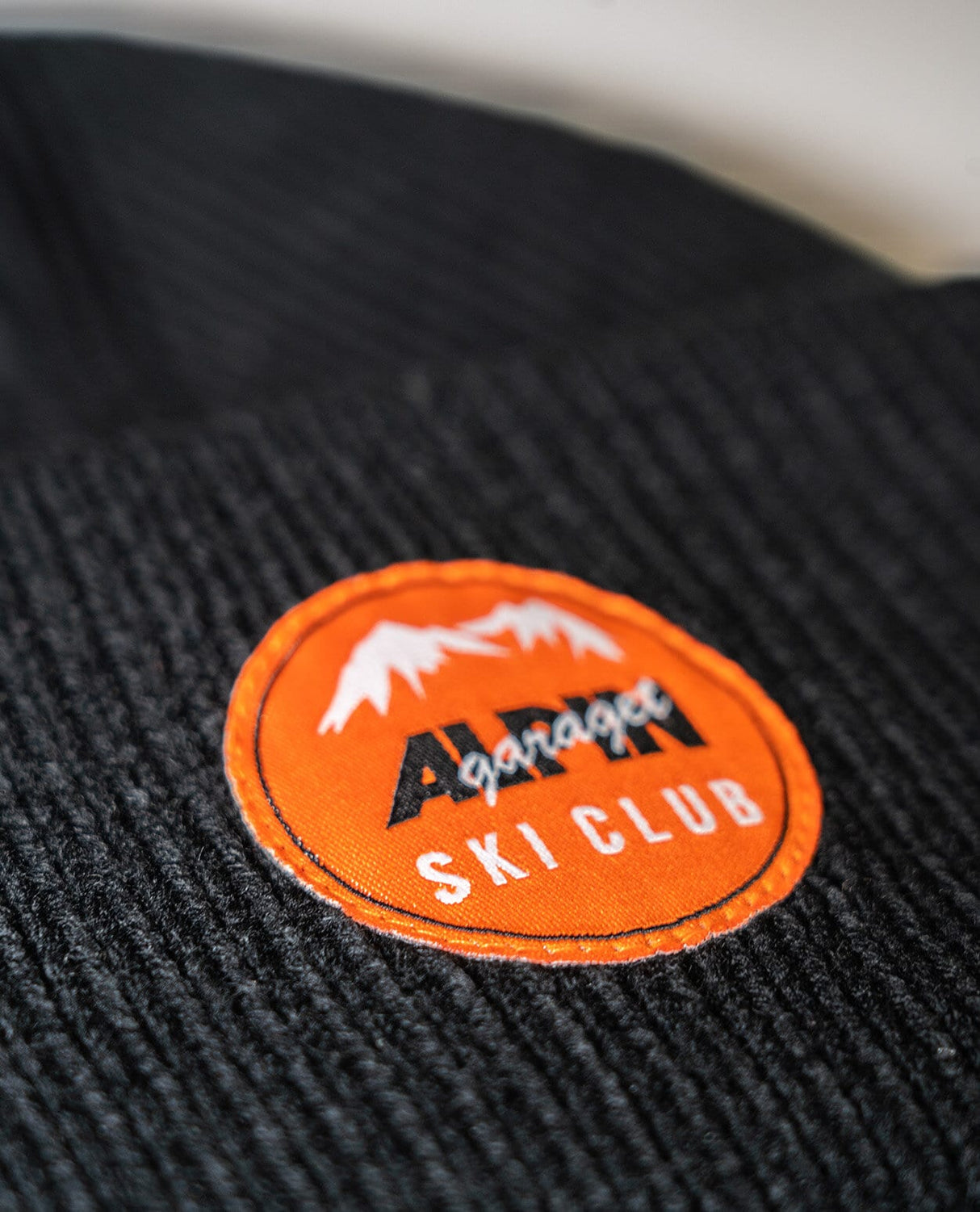 Alpingaraget Jana Ski Club - Orange - Alpingaraget