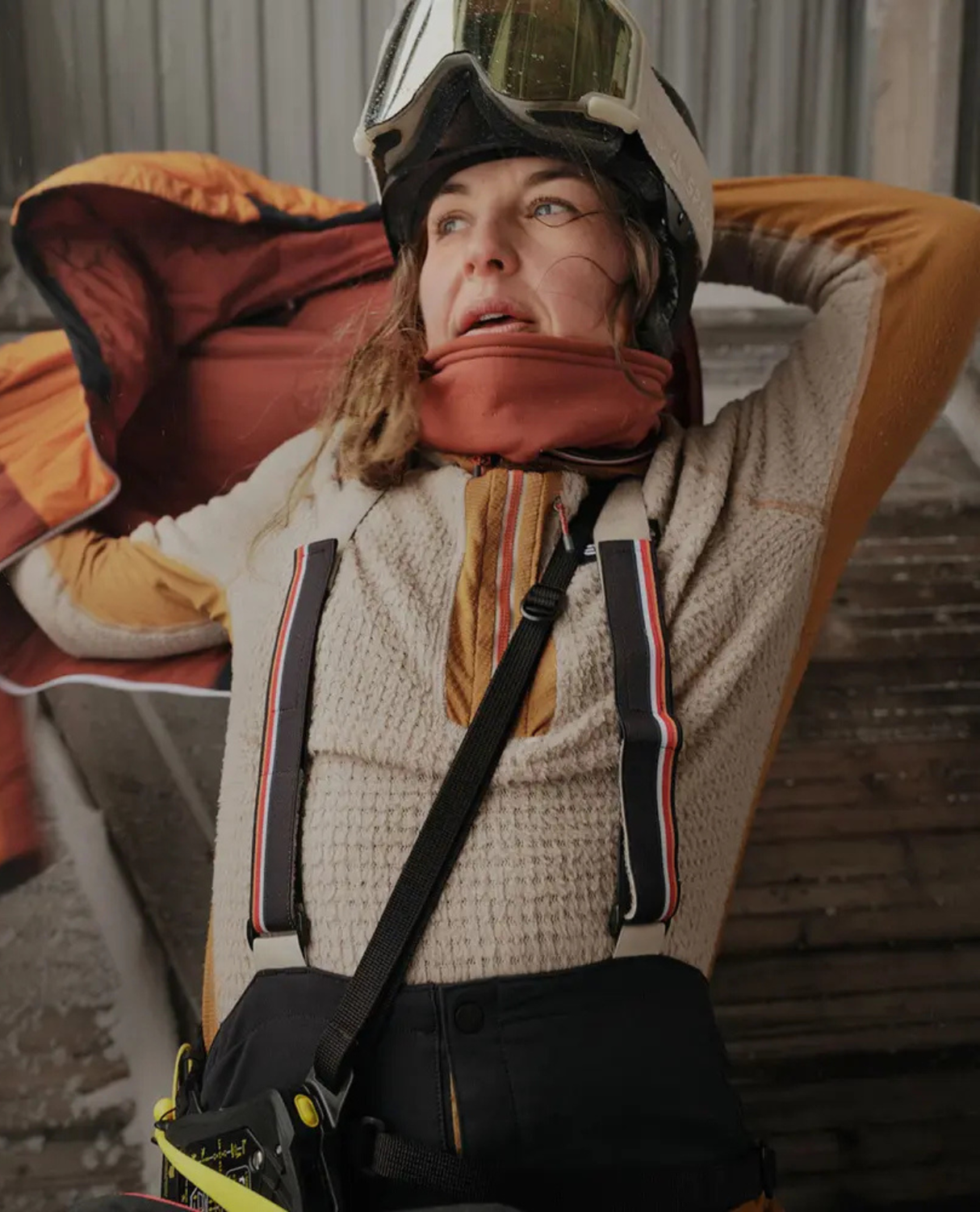 Elevenate Womens Vertical Hood - Ginger Beige - Alpingaraget