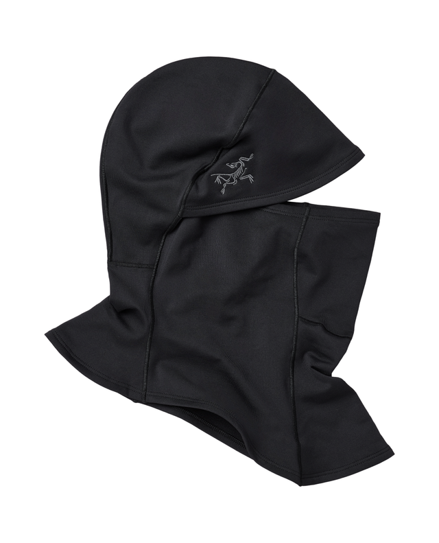 Arc'teryx Rho Balaclava i svart färg, en smidig balaklava för alpina äventyr.