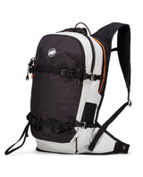 Mammut Haldigrat 22 E2 Airbag M i platina och svart med tät passform för topptur.