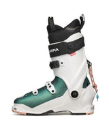 Scarpa F1 RS Women damtoppturspjäxa i vit och regnbågsgrön färg för skidåkning.