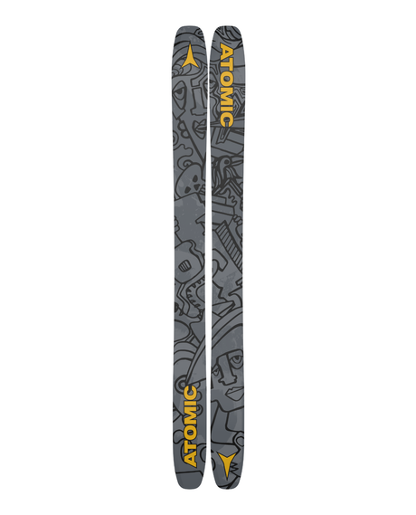 Atomic Bent Chetler 120 26/27 freerideskidor med grå konstnärlig grafik och gula detaljer för djupsnö.
