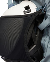 Mammut Nirvana 28 - Strata-Black hjälmhållare i detalj - Alpingaraget