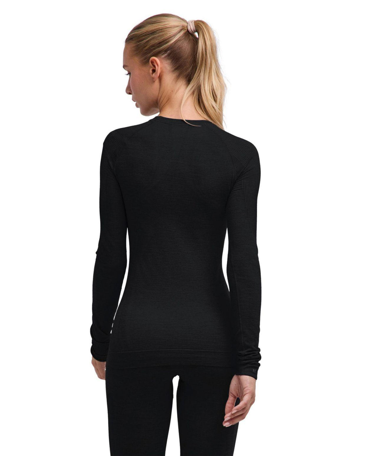 Falke Wool-Tech Light Longsleeved Shirt dam i svart sett bakifrån.