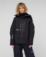 Mammut Eiger Free Pro HS Hooded Jacket Women i svart, en slitstark hardshelljacka för friåkning.