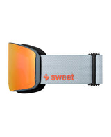 Sweet Protection Boondock II M RIG Reflect skidglasögon med orange spegellins och ljusgrått band från Alpingaraget.