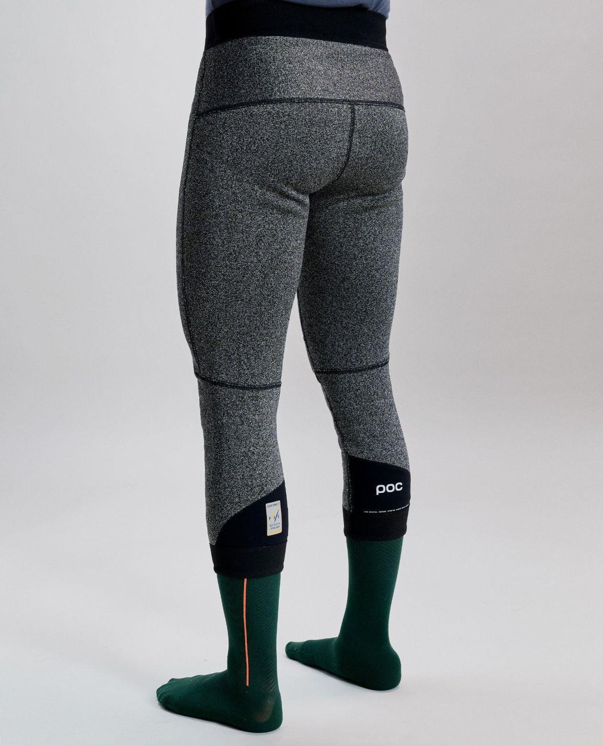 POC Layer Cut Resistant Tights Men i färg svart, sedda bakifrån mot ljus bakgrund.