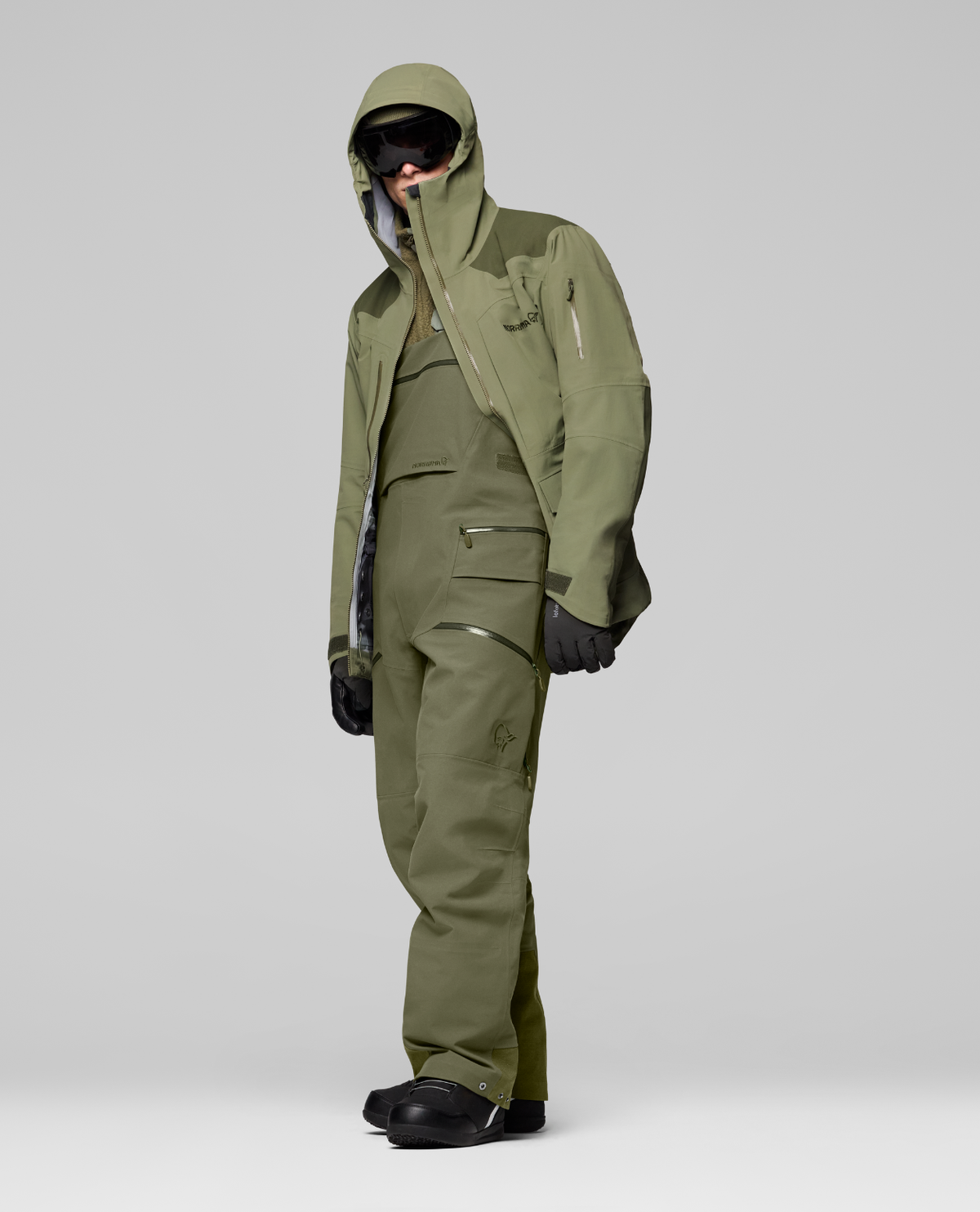 Norrøna Tamok dri3 Bibs Men - Olive Night - Skidbyxor - Alpingaraget