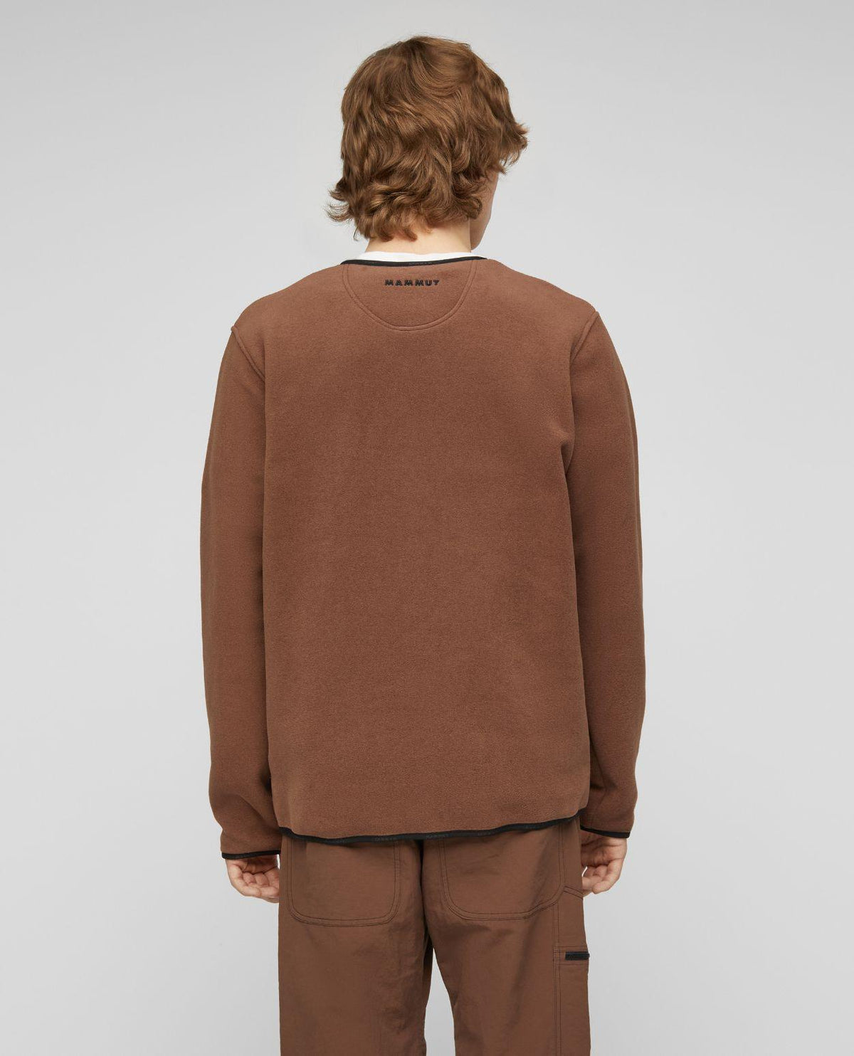 Mammut Moonstone Hybrid ML Cardigan i färgen soil-black bakifrån