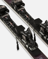 Völkl Peregrine 76 Master pistskidor med monterade Marker Comp 12 GW-bindningar och World Cup-platta.