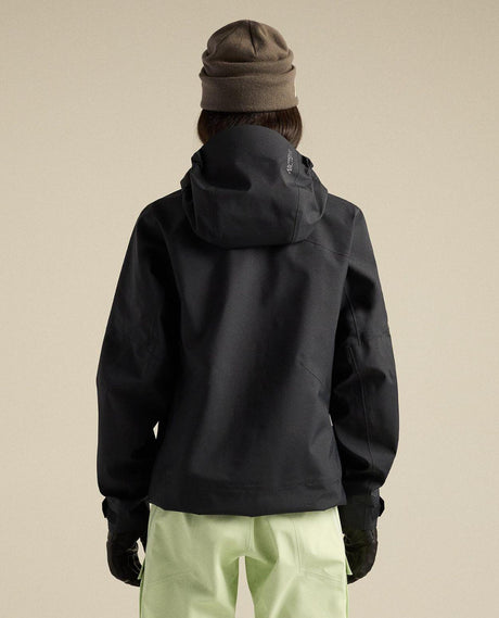 Arc'teryx Sentinel Jacket Women Svart - Bakifrån med GORE-TEX-material och huva