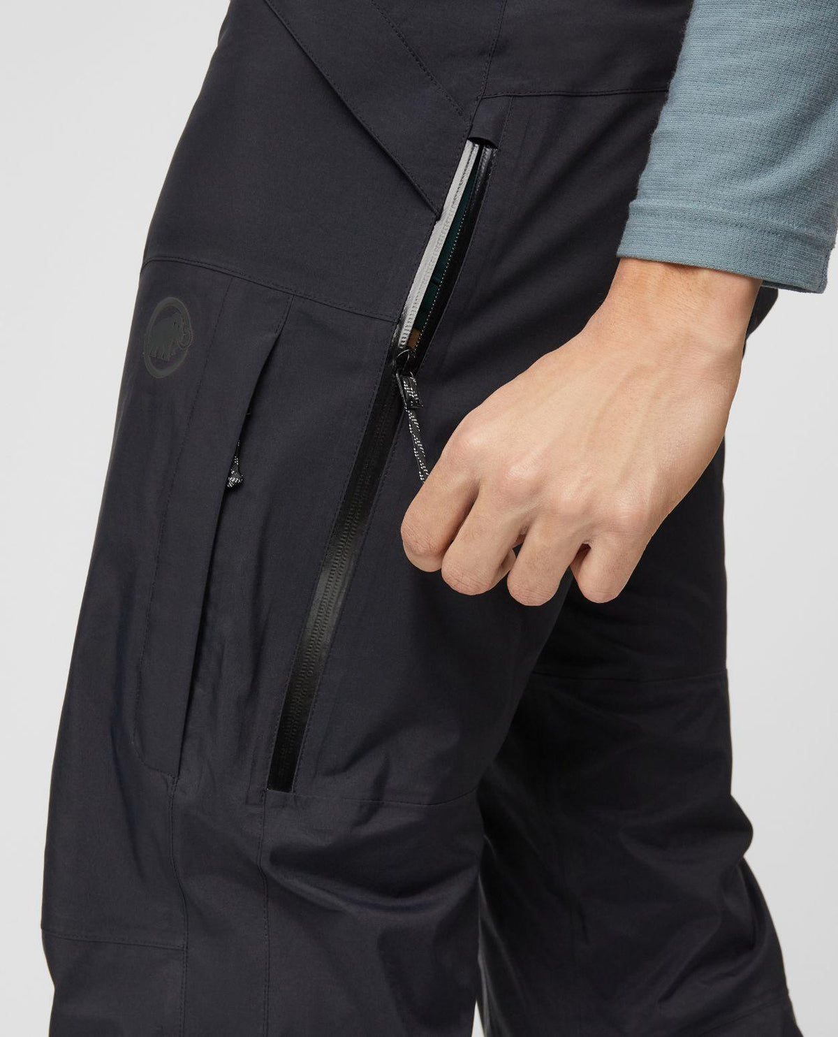 Mammut Haldigrat Gore-Tex HS Thermo Pants Men - Svart - Detaljbild på fickor