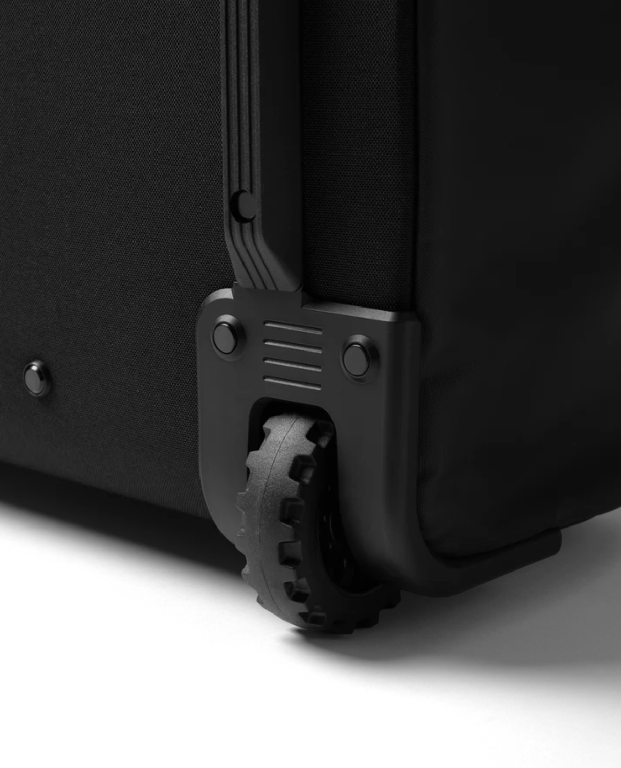 D_b_ Hugger Roller Bag 90L - Forest Green  Alpingaraget