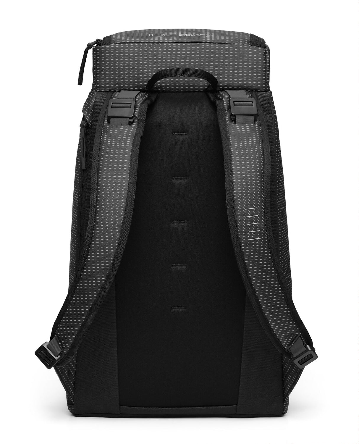 D_b_ Hugger Backpack 30L - Reflective Black - Alpingaraget