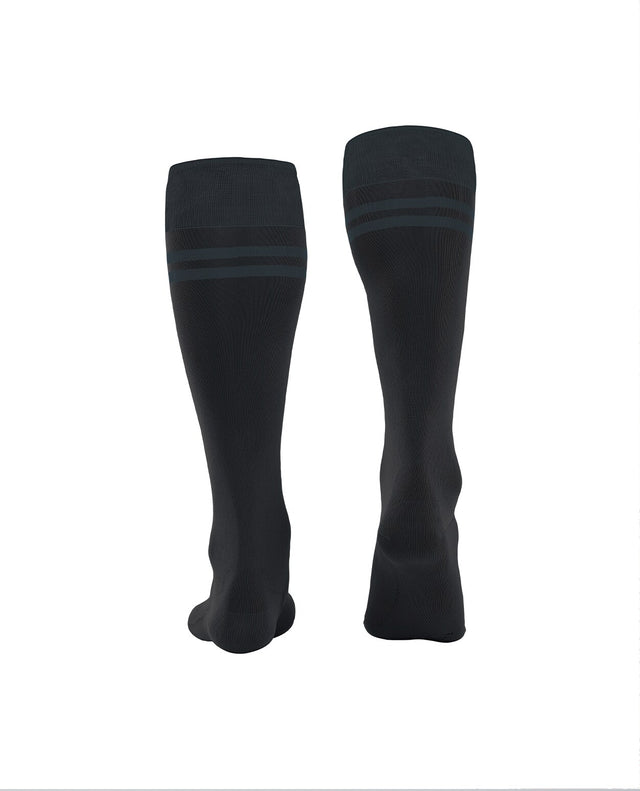 FALKE SK7 Race Men Skiing Knee-high socks - Black - Alpingaraget