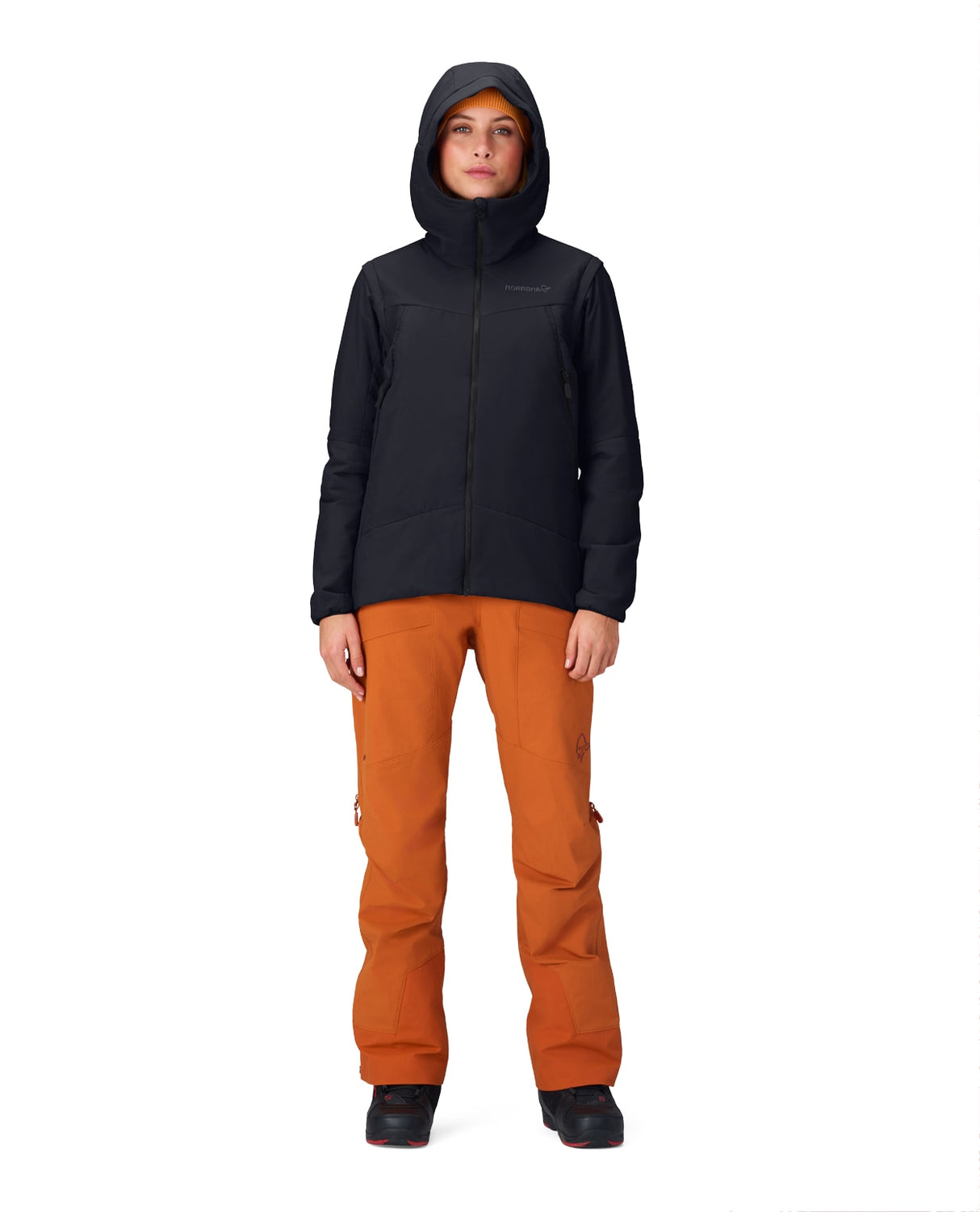 Norröna Women Møre Thermo60 Aero200 Jacket – Caviar Black - Alpingaraget