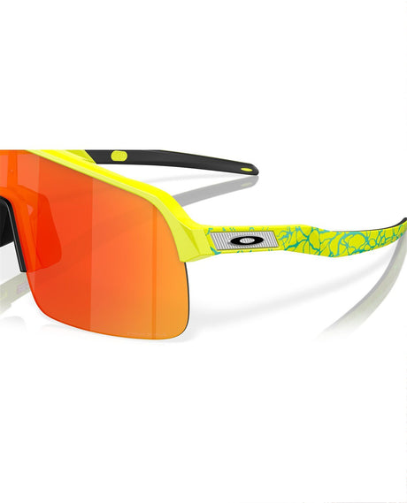 Oakley Sutro Lite - Matte Tennisball Yellow Celeste Neuron/Prizm Ruby - Solglasögon - Alpingaraget