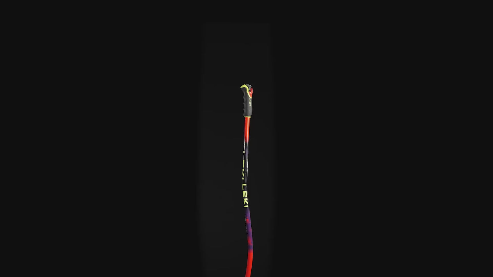 Leki WCR Pro GS TR: Aerodynamisk racingstav för storslalom med det uppdaterade Trigger-systemet för tävlingsåkare.